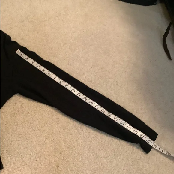 Ramones Punk Rock Band Sweatshirt Animal Print Graphic Pullover Bravado Size SM - Picture 10 of 13